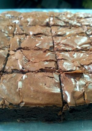 Foto resep Chewy Shiny Crust Brownies