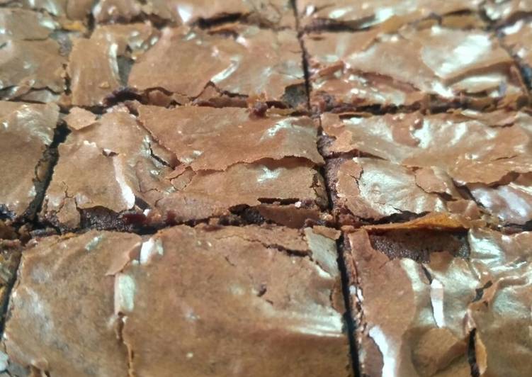 Resep: Chewy Shiny Crust Brownies Bahan Sederhana