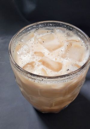Foto resep Roasted Strawberry Milk Tea