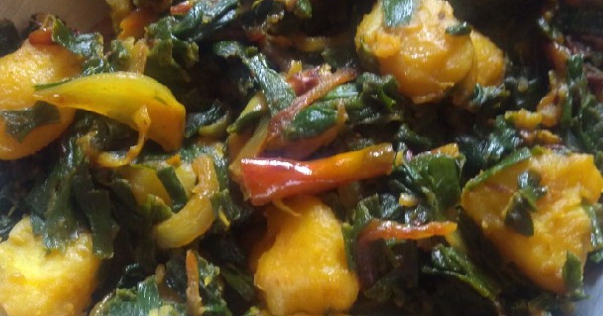 आलू और प्याज की पत्ती की सब्जी (Aloo Aur Pyaz Ki Patti Ki Sabji रेसिपी ...