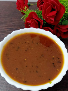 इमली की खट्टी-मीठी चटनी (imli ki khatti meethi chutney recipe in Hindi) रेसिपी मुख्य फोटो