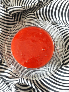 સ્ટ્રોબેરી પલ્પ (Strawberry Pulp Recipe In Gujarati) રેસીપી મુખ્ય ફોટો