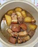 五花肉滷白蘿蔔