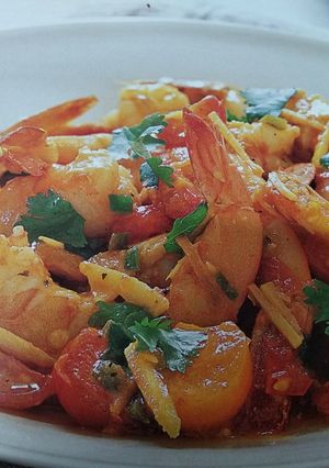 A picture of Fried garlic and ginger shrimp.