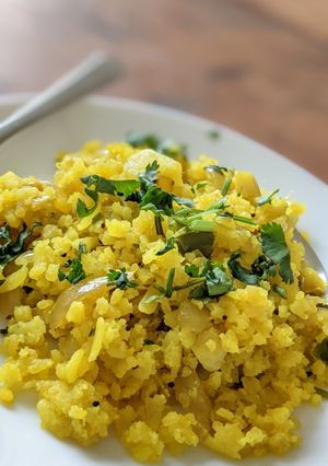 A picture of Kanda batata poha / Poha.