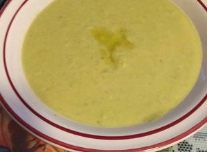 Una foto de Crema de chícharos