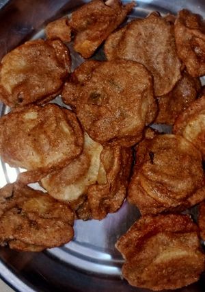 कुट्टू की पकौड़ी(kuttu ki pakodi recipe in hindi) रेसिपी मुख्य फोटो