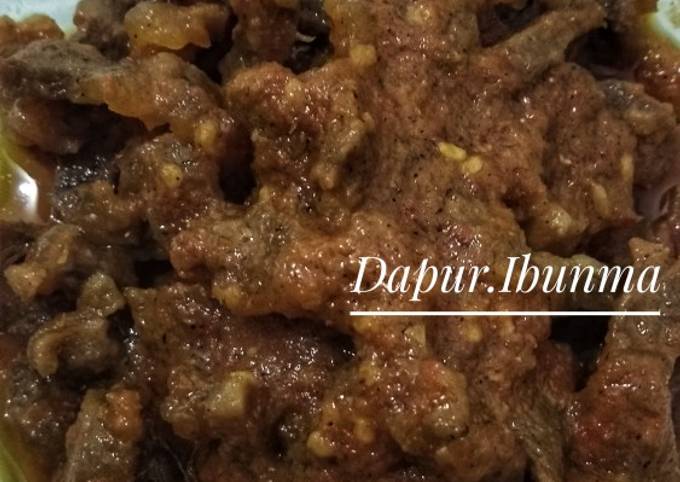 Balado daging suwir pedas