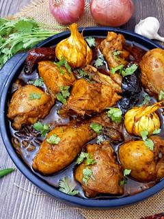 A picture of Bihari Style Chicken Curry.