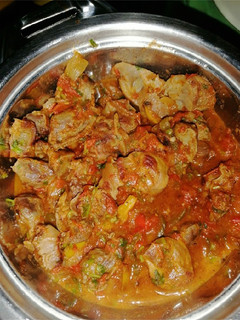 A picture of Gizzards stew.