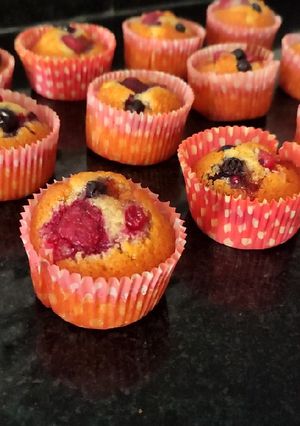 Une photo de 🧁 MUFFİNS FRUİTS ROUGES 🧁
