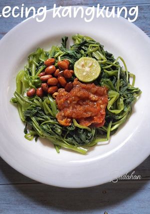 Foto resep 95. Plecing kangkung