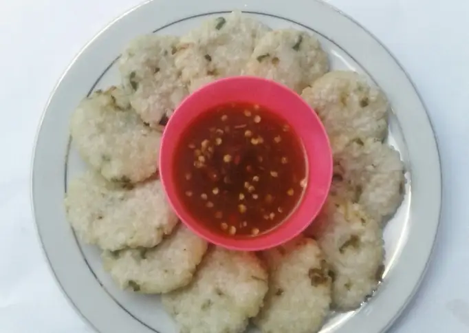 Cireng nasi + sambal rujak