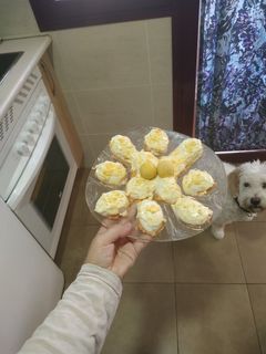 Una foto de Huevos rellenos