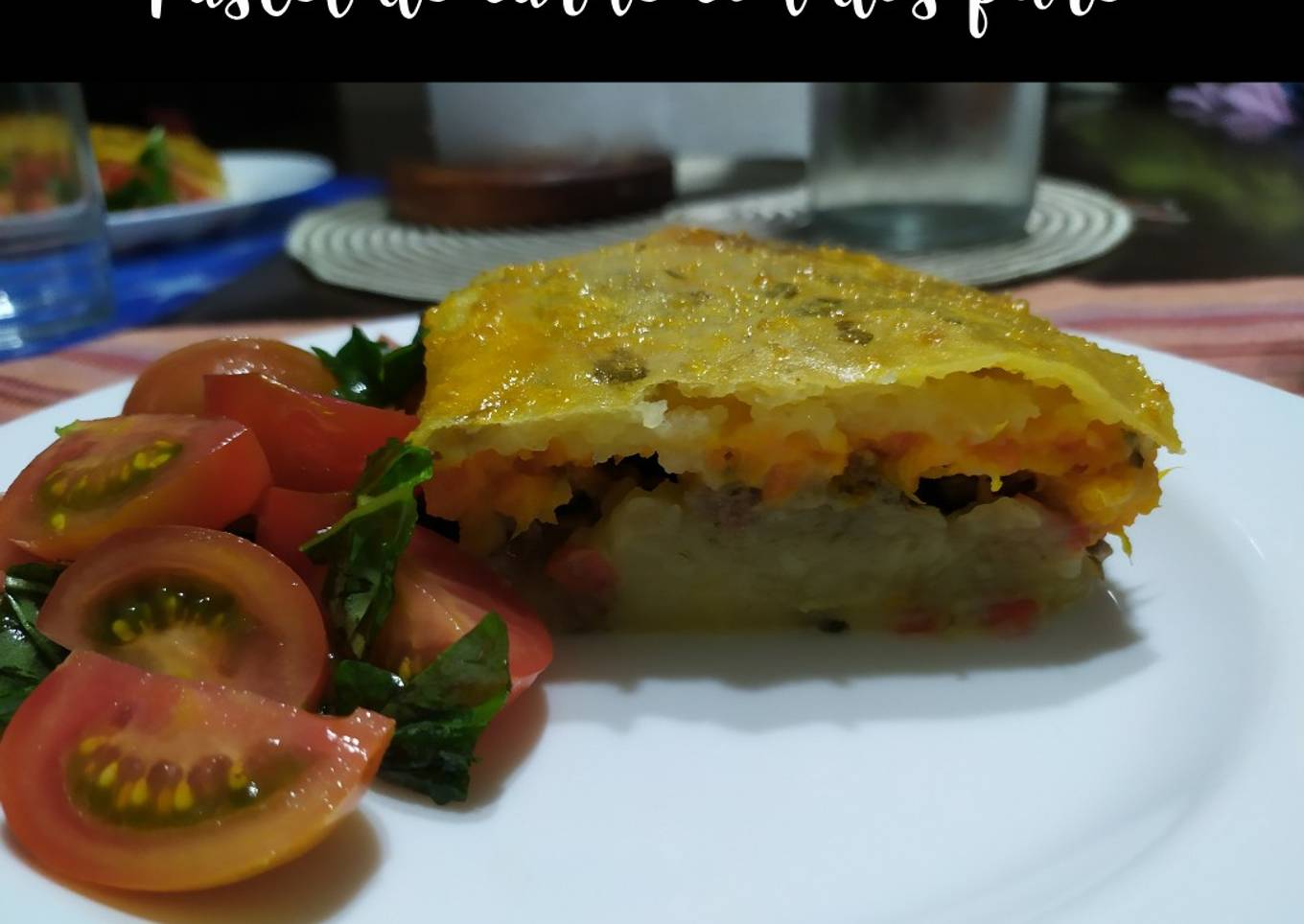 Pastel de carne con dos puré