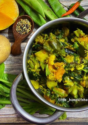A picture of Spinach Mishmash(Palak Shaak Ghonto).