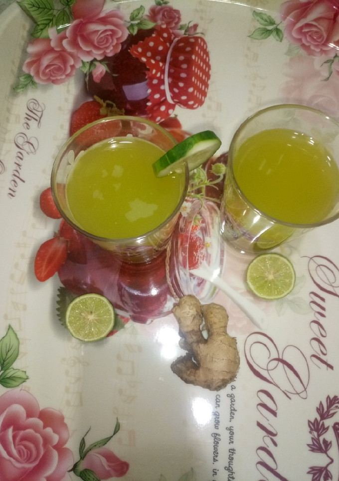 A picture of Cucumber & pineapple drinks.