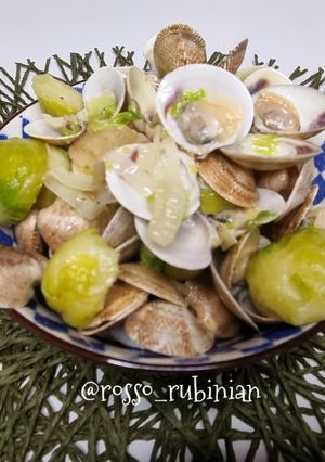 Foto di Vongole lupino e cavolini