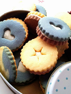 Una foto de Galletas con cremita de limón