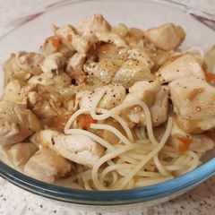 A picture of My Szechuan Pepper Chicken & Spaghetti.