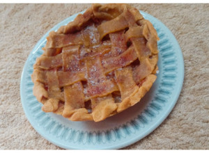 A picture of Homemade Apple Pie.