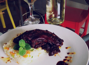 Una foto de Cordero picante asado lentamente
