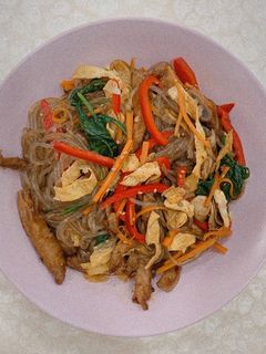 A picture of Japchae.