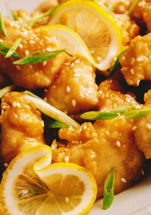 A picture of Lemon Chicken.