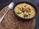 Crema de Porotos con Sancks de zapallo