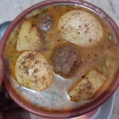 A picture of Aloo anday koftay.