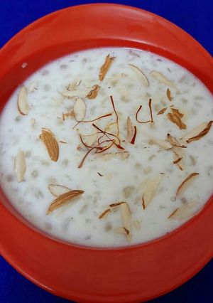 साबूदाना की खीर (Sabudana ki kheer recipe in Hindi) रेसिपी मुख्य फोटो