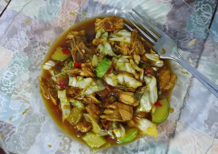 Bagaimana memasak Gongso Ayam ala Semarangan yang Bisa Manjain Lidah