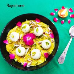 A picture of Kesar Dry Fruits Rabri With Sandesh.