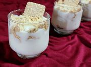 Una foto de natilla con leche condensada