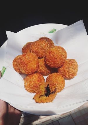 Foto resep Bola-bola ubi isi chocolate