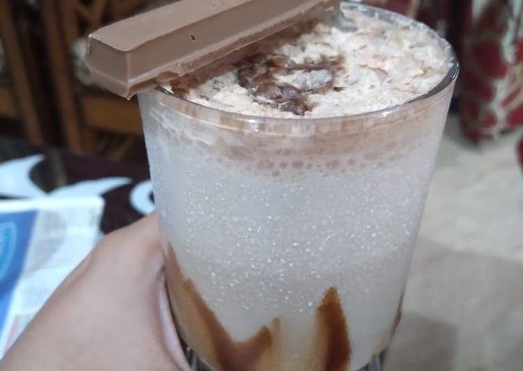 Recipe of Kitkat Shake in 17 Minutes for Family