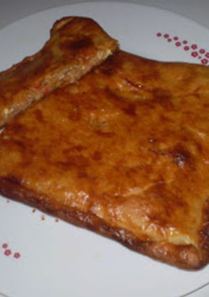 Una foto de Empanada casera de atún