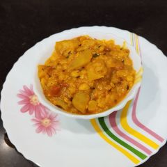 A picture of Lauki wali chana dal.