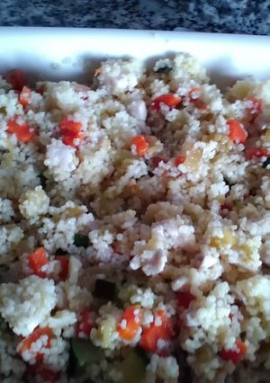 Foto principal de Cous-Cous con pollo y verduras