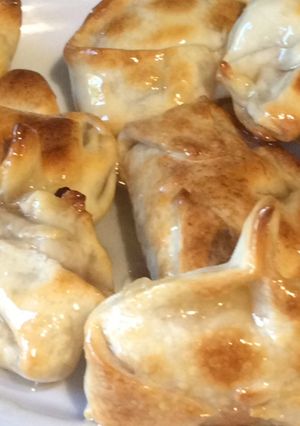 Una foto de Pastelitos de queso y dulce al horno