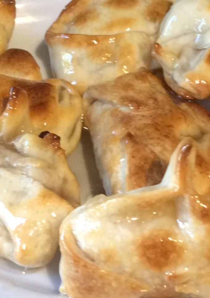 Una foto de Pastelitos de queso y dulce al horno