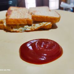 A picture of Brown Bread Egg Omellete.