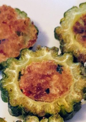 A picture of Bitter Melon Stuffed With Thai Style Sweet Potato.