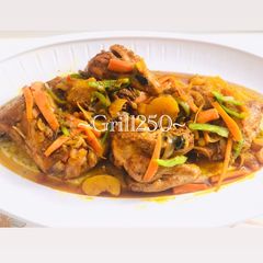 A picture of Chicken veggies.
