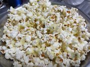 Una foto de palomitas de elote