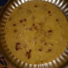 A picture of Rava cake.