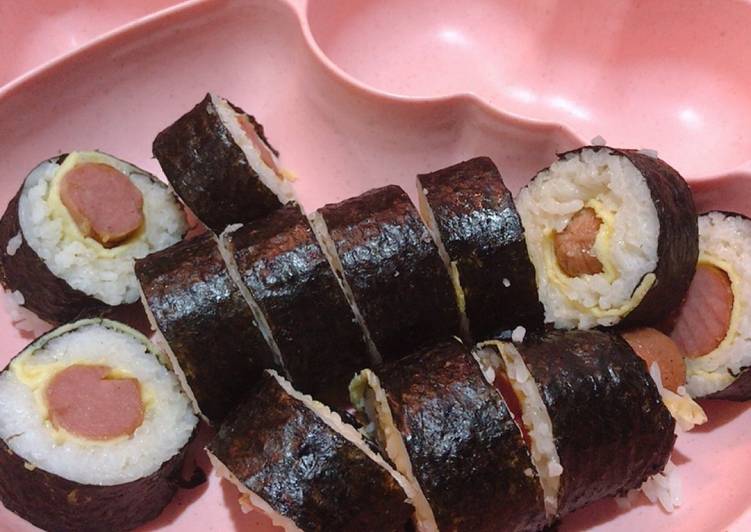 Cara Gampang Menyiapkan Bekal anak-Sushi roll sosis telur praktis Anti Gagal