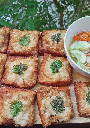 รูปของ ขนมปังหน้าหมูทอด