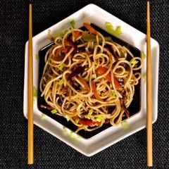 Hot Chilli Garlic Noodles A picture of Hot Chilli Garlic Noodles.