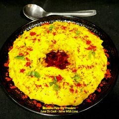 A picture of Cornmeal Khichu.